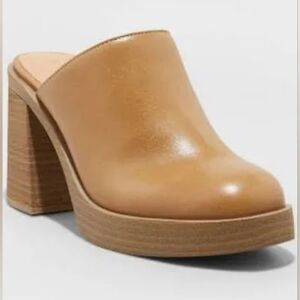 (61-3951)   Universal Thread Tess Sandals Size 6